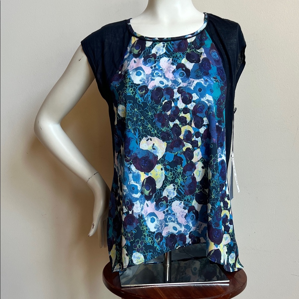 Vera Wang Blue and Black Floral Blouse